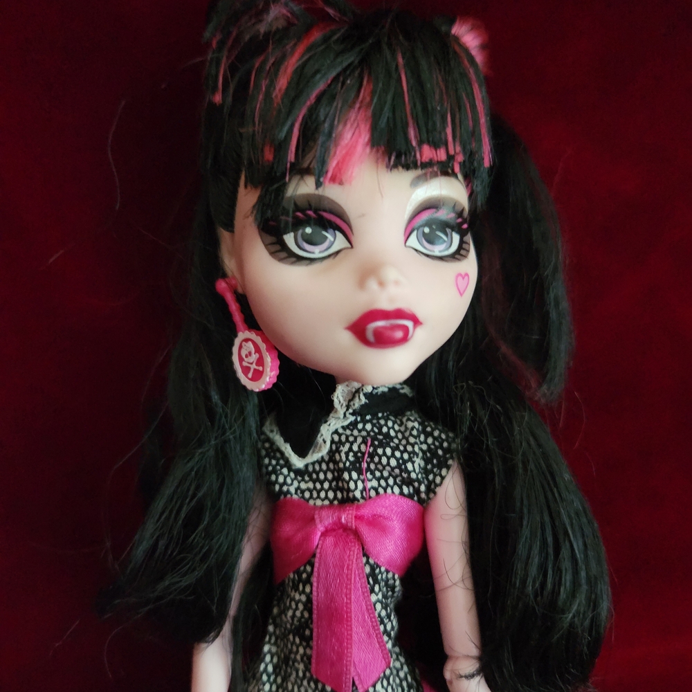Monster High Picture Day Draculaura Doll (Out Of Box)